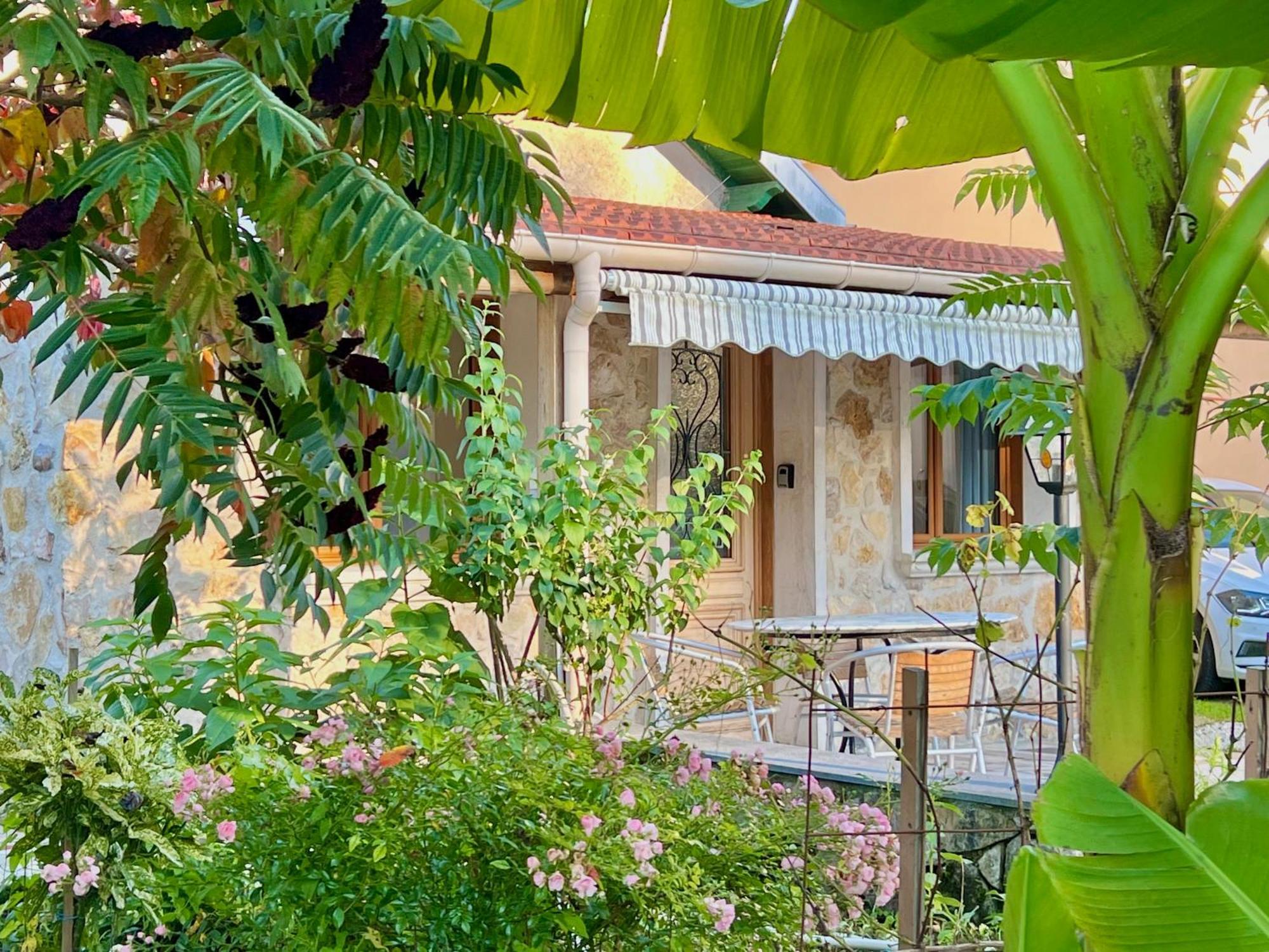 Joumana Tourisme Villa Gouvernes Luaran gambar